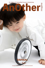 Get Nice Little White Car Photos at Amazing Baby and Newborn Photo Studio Malaysia