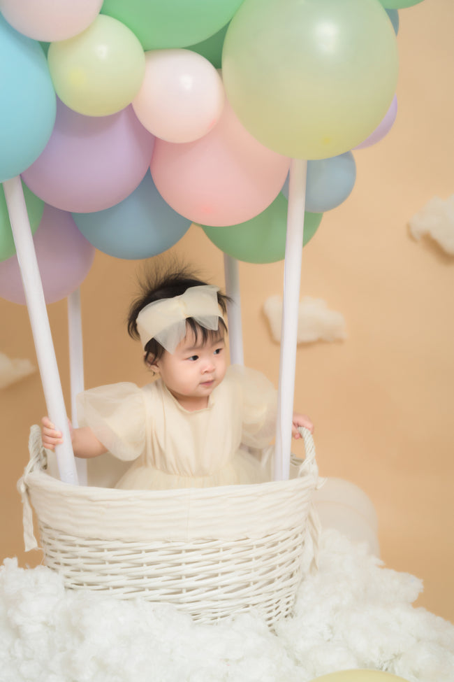 Get Great Hot Air Balloon Photos at Amazing Baby and Newborn Photo Studio Malaysia