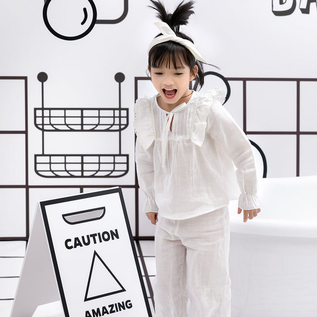 Get Great Bubble Bath Tub Photos at Amazing Baby and Newborn Photo Studio Malaysia