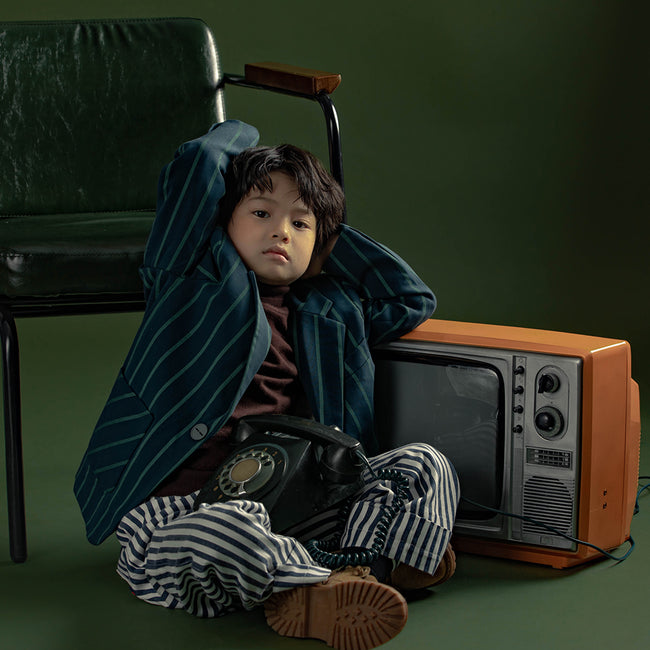 Get Quality Vintage Green Photos at Amazing Baby and Newborn Photo Studio Malaysia