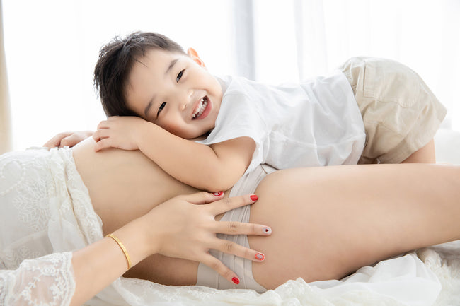 Get Quality Maternity Photos at Amazing Baby and Newborn Photo Studio Malaysia